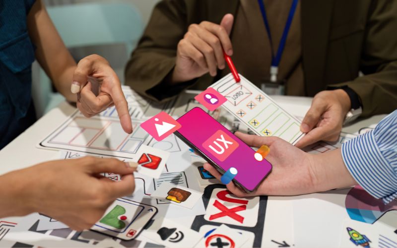 Blog Banner_4 Essential Elements in Creating a Successful App