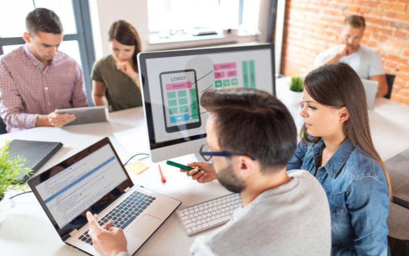 Blog Banner_How to Enhance User Experience Beyond the Screen