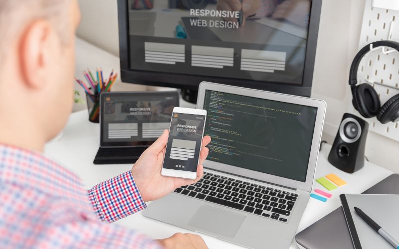 Mastering Responsive Web Design Best Practices for Building Mobile-Friendly Websites For Your Business! Blog Banner.jpg